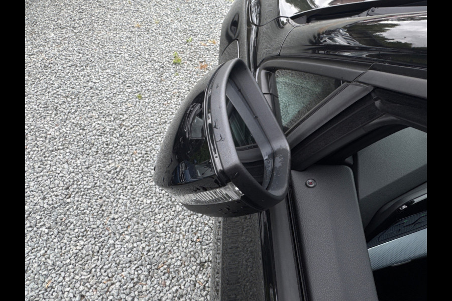 Volkswagen Golf 1.5 eHybrid 204PK [PHEV] LIFE NAVI/CARPLAY/CAMERA/TREKHAAK