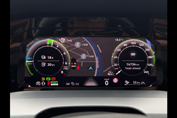 Volkswagen Golf 1.5 eHybrid 204PK [PHEV] LIFE NAVI/CARPLAY/CAMERA/TREKHAAK