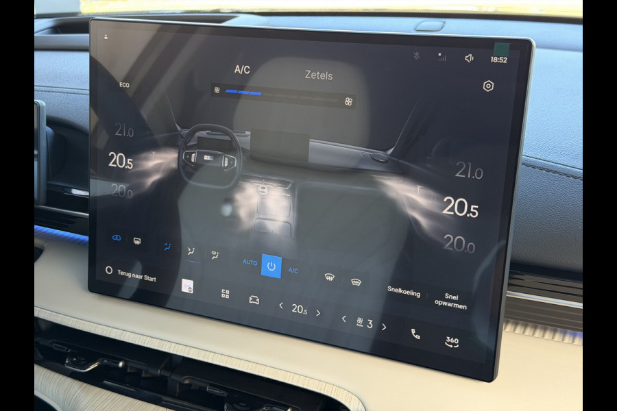 GEELY E5 Max+ 68 kWh | 475KM Bereik Speciaal Wit Leer Topuitvoering | Panoramadak | Elektr. Achterklep | 360° Camera | 8 Jaar Garantie Geely Wijchen