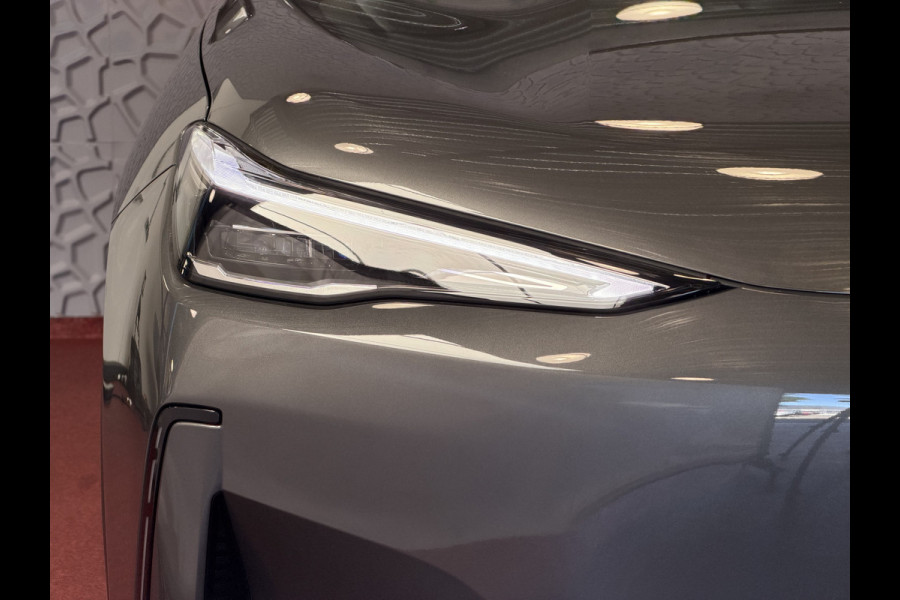 GEELY E5 Max+ 68 kWh | 475KM Bereik Speciaal Wit Leer Topuitvoering | Panoramadak | Elektr. Achterklep | 360° Camera | 8 Jaar Garantie Geely Wijchen