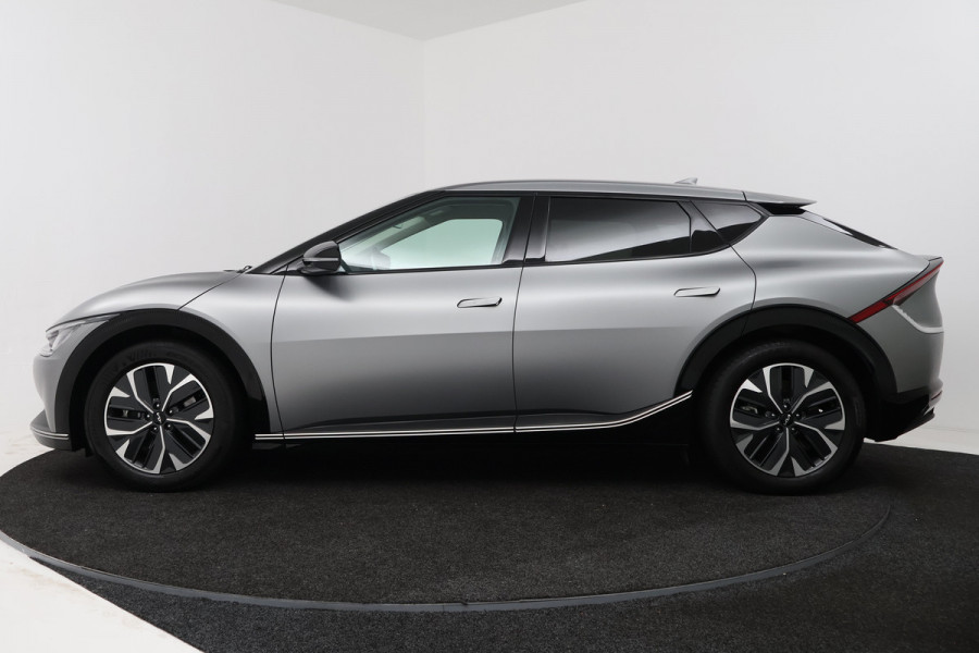 Kia Ev6 Plus 77.4 kWh (TREKHAAK, SOH 94,2%, STOEL-/STUURVERWARMING, STOELKOELING, MERDIAN SURROUND, 1e EIGENAAR, CAMERA)