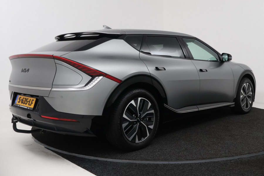 Kia Ev6 Plus 77.4 kWh (TREKHAAK, SOH 94,2%, STOEL-/STUURVERWARMING, STOELKOELING, MERDIAN SURROUND, 1e EIGENAAR, CAMERA)