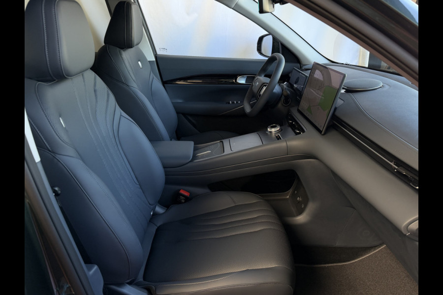 GEELY E5 Pro+ 68KW | Geventileerde & Verwarmde Stoelen | Moss Green | Warmtepomp | 360° Camera | 475 km WLTP