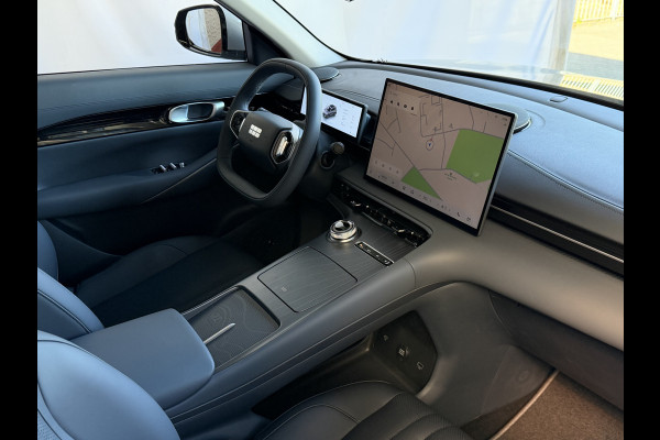 GEELY E5 Pro+ 68 kWh | 475 km WLTP | Moonlight Silver 8 Jaar Garantie | 360° Camera | Warmtepomp | Leder | Blind Spot