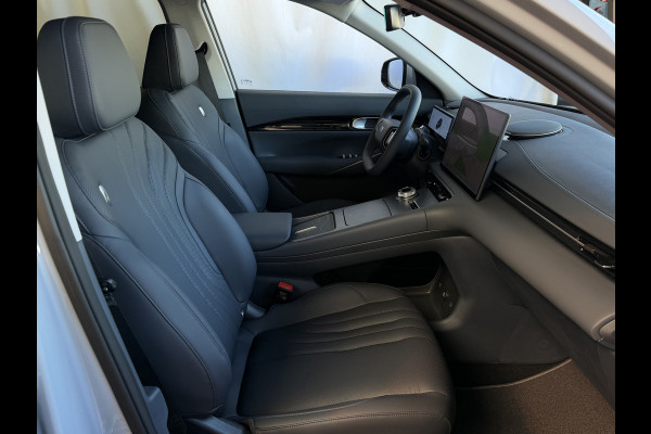 GEELY E5 Pro+ 68 kWh | 475 km WLTP | Moonlight Silver 8 Jaar Garantie | 360° Camera | Warmtepomp | Leder | Blind Spot