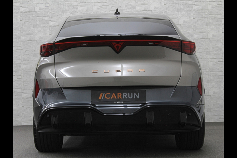 CUPRA Tavascan 286pk 77 kWh | Nieuw! | Winter-Pack | Warmtepomp | Verlengde Fabrieksgarantie | 7x Op Voorraad | Adaptive Cruise Control | 3-Zone Clima | Verwarmde Voorruit | Keyless-Entry | Sfeerverlichting | Stoelverwarming | Carplay | Stuurverwarming | Getint Glas | 19 inch | Lane-Assist | Camera | Draadloos Laden |