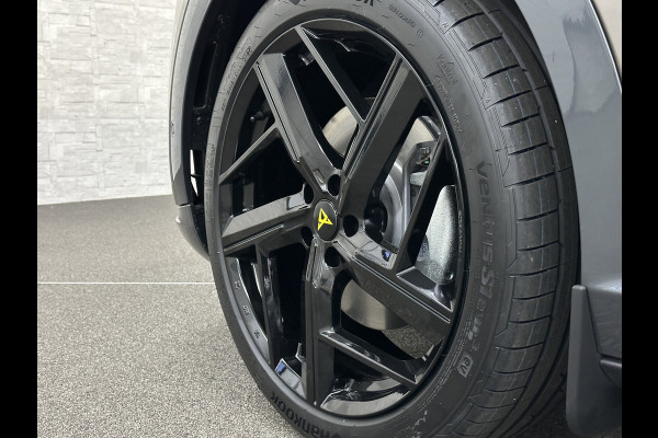 CUPRA Tavascan 286pk 77 kWh | Nieuw! | Winter-Pack | Warmtepomp | Verlengde Fabrieksgarantie | 7x Op Voorraad | Adaptive Cruise Control | 3-Zone Clima | Verwarmde Voorruit | Keyless-Entry | Sfeerverlichting | Stoelverwarming | Carplay | Stuurverwarming | Getint Glas | 19 inch | Lane-Assist | Camera | Draadloos Laden |