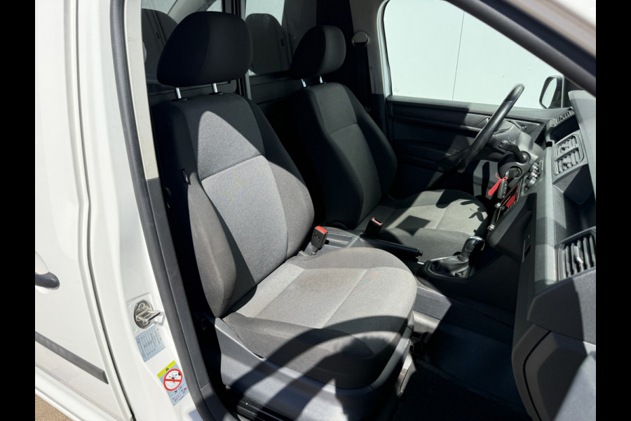 Volkswagen E-Caddy 37kWh 113PK L2 Elektrisch Caddy ABT Maxi 37,3kWh 159km WLTP LED Snelladen Trekhaak Airco Carplay Parkeersensoren Achter