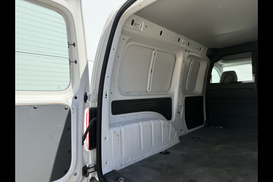 Volkswagen E-Caddy 37kWh 113PK L2 Elektrisch Caddy ABT Maxi 37,3kWh 159km WLTP LED Snelladen Trekhaak Airco Carplay Parkeersensoren Achter