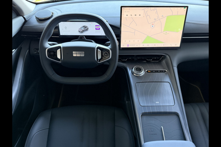 GEELY E5 Pro+ 68 kWh | LONG RANGE 450 Km wltp | 8 Jaar Garantie | 19'' LMV Verwarmde & Gekoelde Stoelen | 360° View | Warmtepomp | Leder