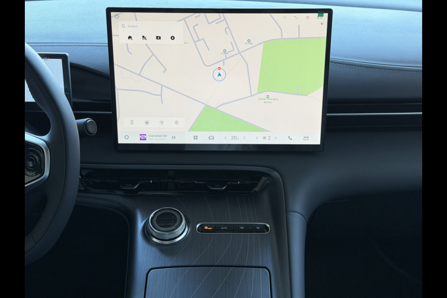 GEELY E5 Pro+ 68 kWh | LONG RANGE 450 Km wltp | 8 Jaar Garantie | 19'' LMV Verwarmde & Gekoelde Stoelen | 360° View | Warmtepomp | Leder