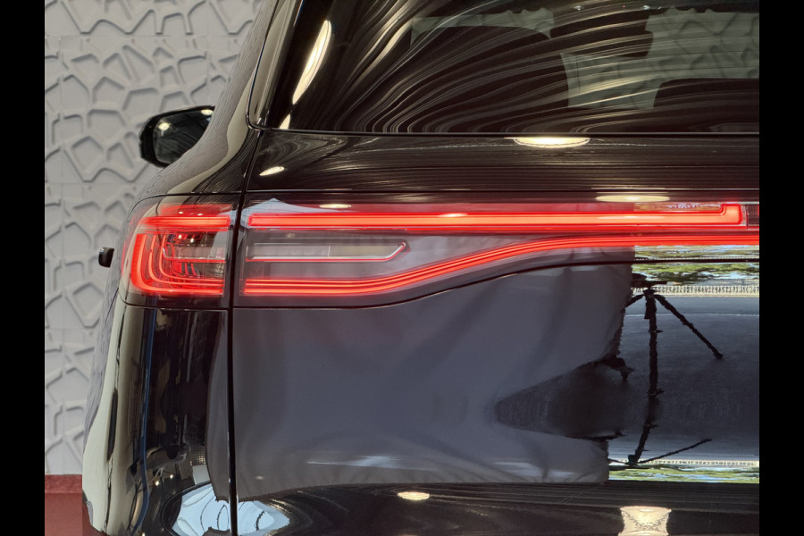 GEELY E5 Pro+ 68 kWh | LONG RANGE 450 Km wltp | 8 Jaar Garantie | 19'' LMV Verwarmde & Gekoelde Stoelen | 360° View | Warmtepomp | Leder