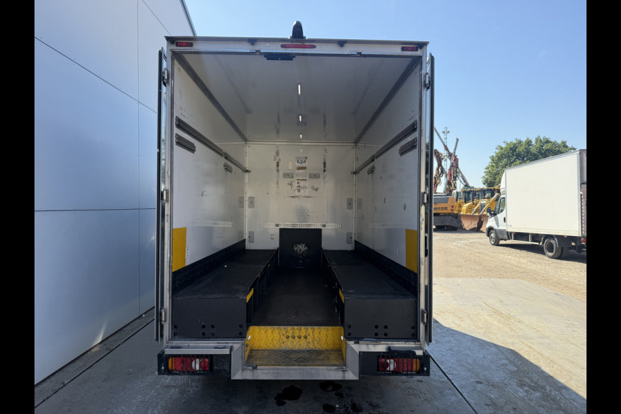 Renault Master Plancher T35 2.3 DCI 150PK Lowliner Bakwagen Airco Cruise Control Camera Foodtruck Meubelbak Paardenwagen