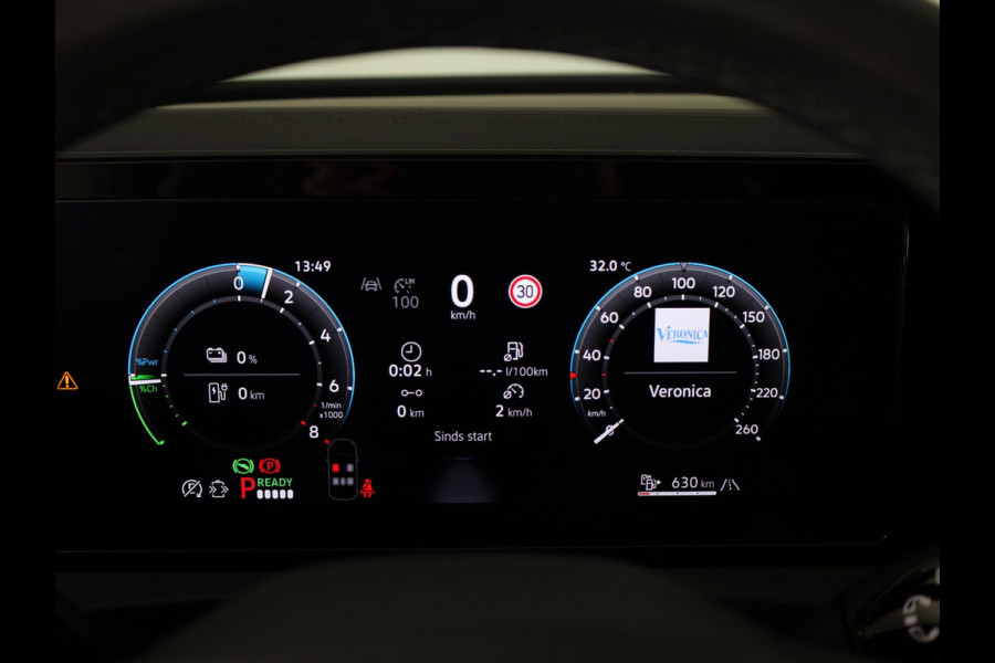Volkswagen Tiguan 1.5 eHybrid R-Line Edition 272 pk Automaat (DSG) | Verlengde garantie | Navigatie | Panoramadak | Trekhaak (wegklapbaar) | Rondomzicht camera | Lederen bekleding |Stoelverwarming/ventilatie | R-Line |