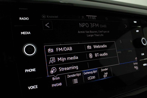 Volkswagen T-Cross 1.0 TSI Life > Camera/17inch/Reef Blue metallic...