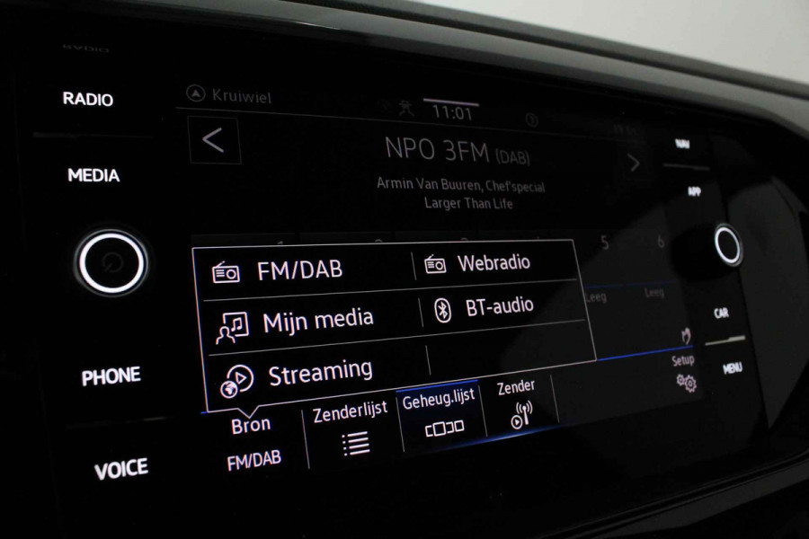 Volkswagen T-Cross 1.0 TSI Life > Camera/17inch/Reef Blue metallic...