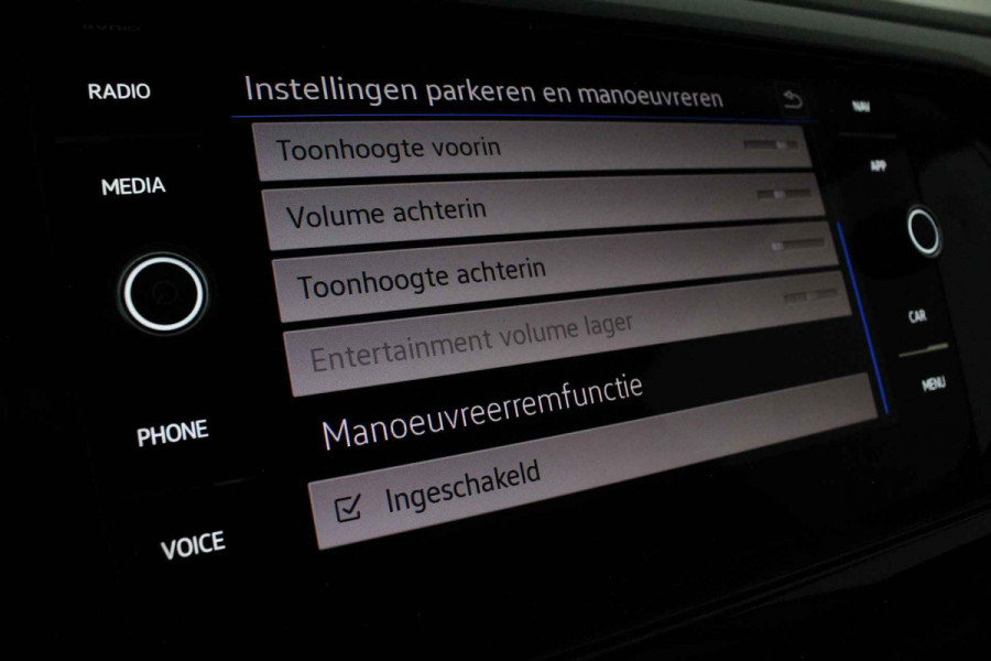 Volkswagen T-Cross 1.0 TSI Life > Camera/17inch/Reef Blue metallic...