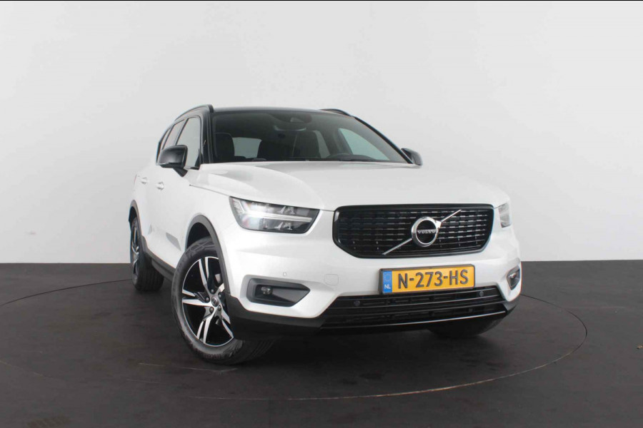 Volvo XC40 1.5 T3 R-Design > Trekhaak/H&K/Zwart dak/Winterpakket pro...