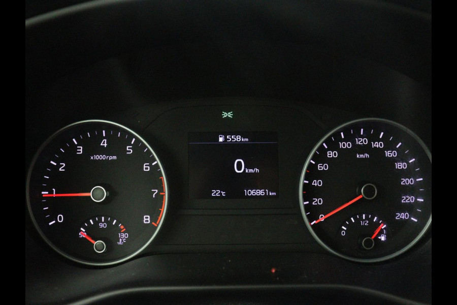 Kia Sportage 1.6 GDI DynamicLine | Cruise control | Navigatie | Carplay | Climate control | Park assist | Trekhaak