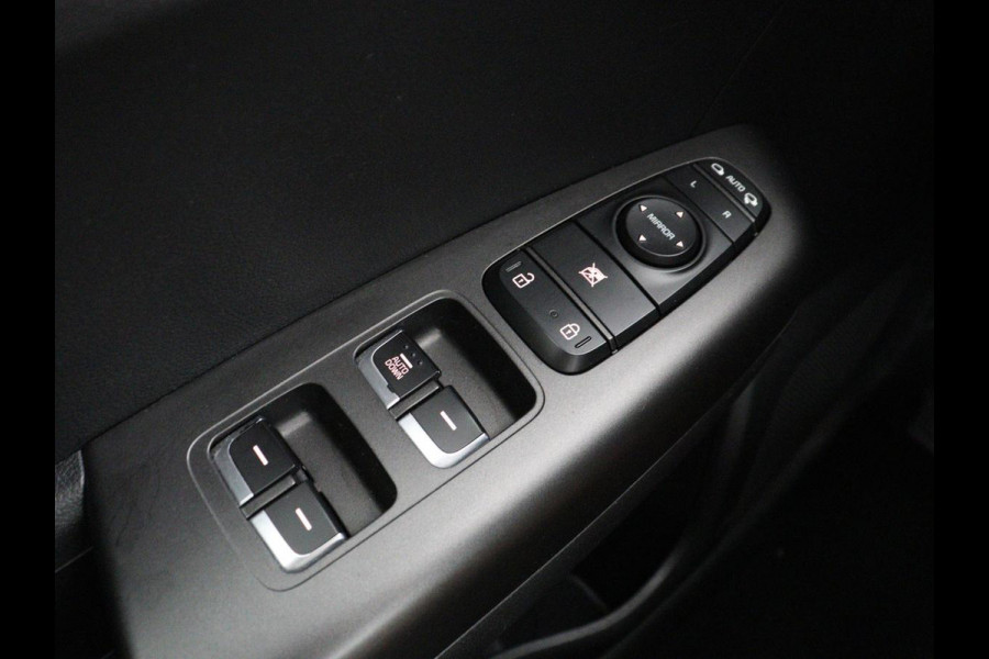 Kia Sportage 1.6 GDI DynamicLine | Cruise control | Navigatie | Carplay | Climate control | Park assist | Trekhaak