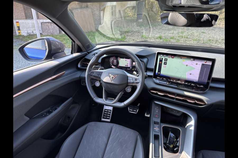 CUPRA Terramar 1.5 TSIe 150PK DSG BUSINESS HEAD-UP/NAVI/CAMERA/LEDER/MATRIX