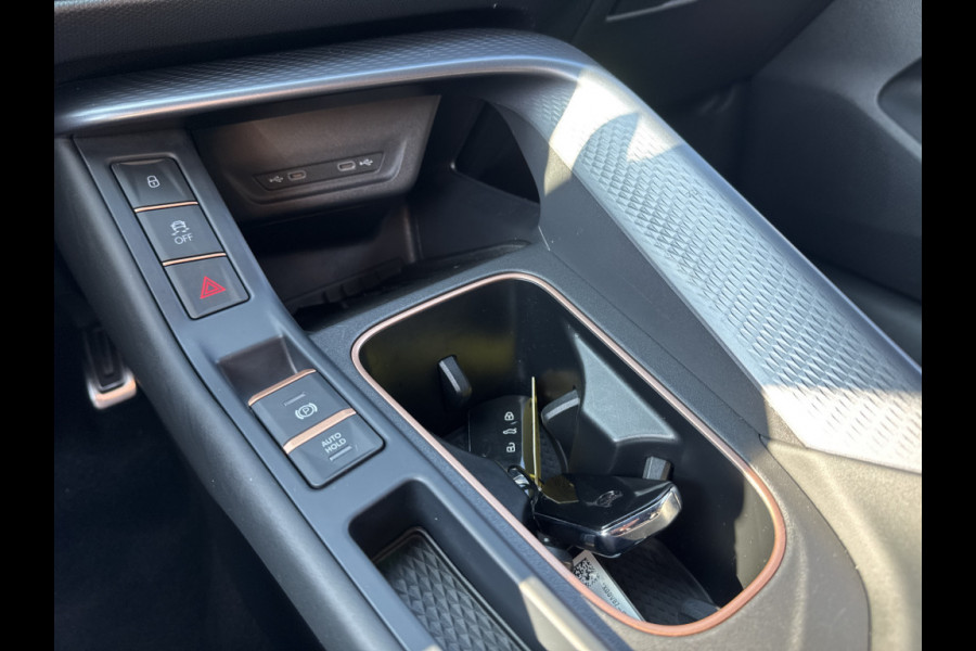 CUPRA Terramar 1.5 TSIe 150PK DSG BUSINESS HEAD-UP/NAVI/CAMERA/LEDER/MATRIX