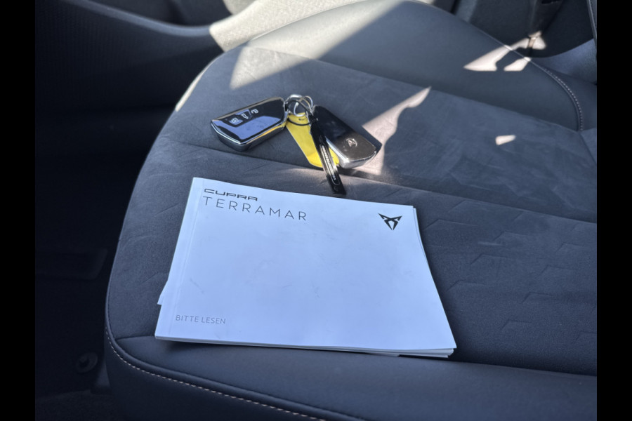 CUPRA Terramar 1.5 TSIe 150PK DSG BUSINESS HEAD-UP/NAVI/CAMERA/LEDER/MATRIX