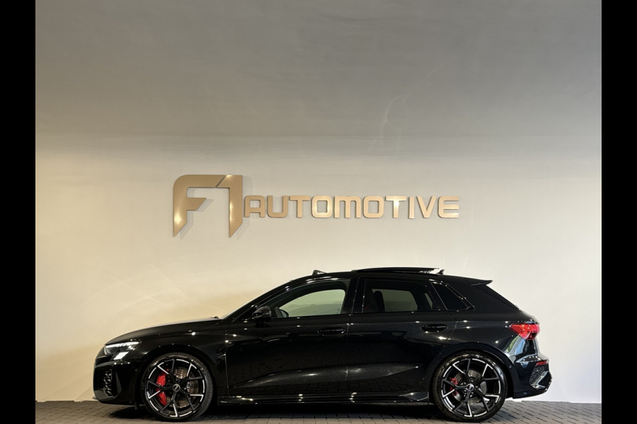 Audi RS3 Sportback 2.5 TFSI quattro Pano|HuD|Keyless|Memory|B&O|Sfeer