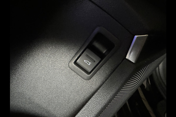 Audi RS3 Sportback 2.5 TFSI quattro Pano|HuD|Keyless|Memory|B&O|Sfeer