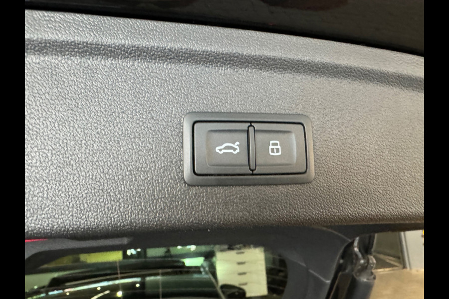Audi RS3 Sportback 2.5 TFSI quattro Pano|HuD|Keyless|Memory|B&O|Sfeer