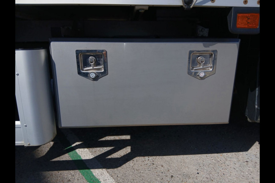 MAN TGE 3.180 35 2.0 S PICK UP L3 DSG LUXE 3 PERSONEN