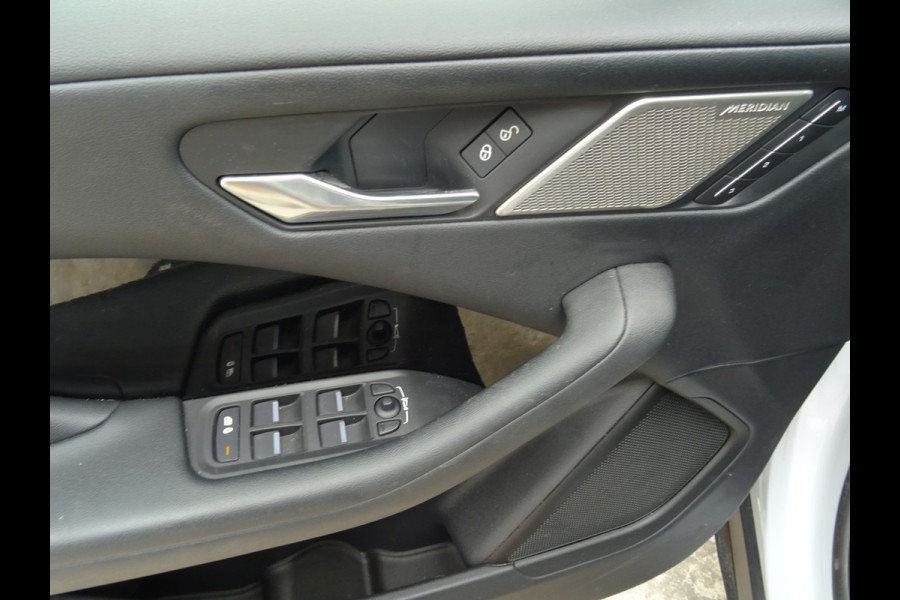 Jaguar I-PACE EV400 Business Edition SE 90 kWh * LEER * PANORAMADAK  * LAGE KM !!