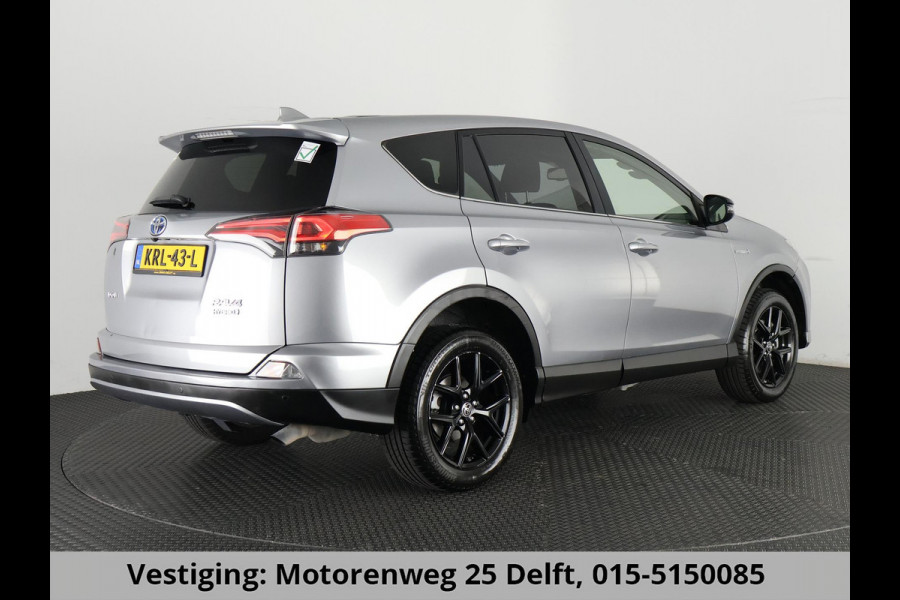 Toyota RAV4 2.5 HYBRID DYNAMIC SPORT GARANTIE 10-2028 ACHTERUITRIJ CAMERA . ADAPTIEVE CRUISE CONTROL . PARKEERSENSOREN VOOR & ACHTER .