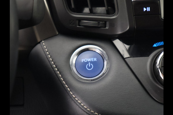 Toyota RAV4 2.5 HYBRID DYNAMIC SPORT GARANTIE 10-2028 ACHTERUITRIJ CAMERA . ADAPTIEVE CRUISE CONTROL . PARKEERSENSOREN VOOR & ACHTER .