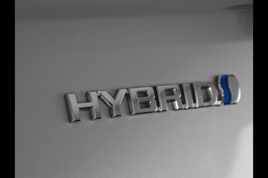 Toyota RAV4 2.5 HYBRID DYNAMIC SPORT GARANTIE 10-2028 ACHTERUITRIJ CAMERA . ADAPTIEVE CRUISE CONTROL . PARKEERSENSOREN VOOR & ACHTER .