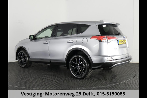 Toyota RAV4 2.5 HYBRID DYNAMIC SPORT GARANTIE 10-2028 ACHTERUITRIJ CAMERA . ADAPTIEVE CRUISE CONTROL . PARKEERSENSOREN VOOR & ACHTER .