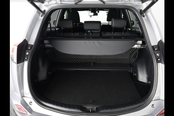 Toyota RAV4 2.5 HYBRID DYNAMIC SPORT GARANTIE 10-2028 ACHTERUITRIJ CAMERA . ADAPTIEVE CRUISE CONTROL . PARKEERSENSOREN VOOR & ACHTER .