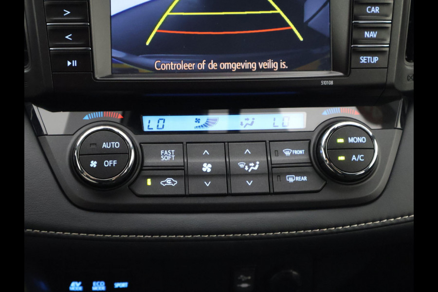 Toyota RAV4 2.5 HYBRID DYNAMIC SPORT GARANTIE 10-2028 ACHTERUITRIJ CAMERA . ADAPTIEVE CRUISE CONTROL . PARKEERSENSOREN VOOR & ACHTER .