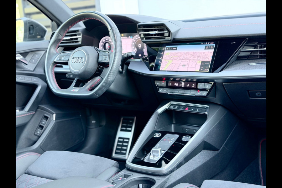 Audi A3 Sportback 45 TFSI e S edition Competition B&O/Massage
