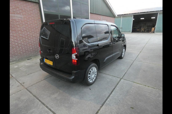 Opel Combo 1.5D L1H1 Edition *130pk* navi/camera* autom*