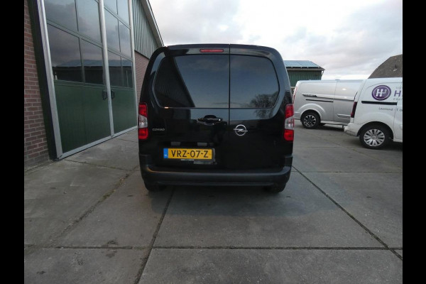 Opel Combo 1.5D L1H1 Edition *130pk* navi/camera* autom*
