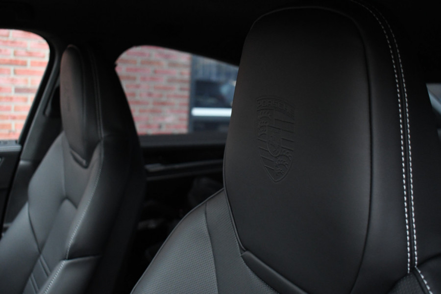 Porsche Cayenne Coupé 4.0 Turbo E-Hybrid GT Burmester PDCC Carbon HUD ACC 360