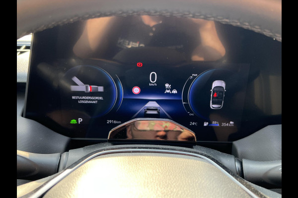 Toyota Urban Cruiser 61,1 kWh 174pk Executive | JBL, Stoel- Stuurverwarming, 360 graden camera