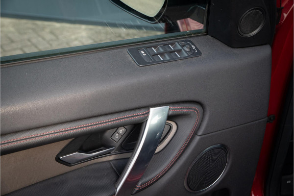 Land Rover Discovery Sport P200 2.0 R-Dynamic S Panodak Leer Navigatie Camera Trekhaak Elek Achterklep
