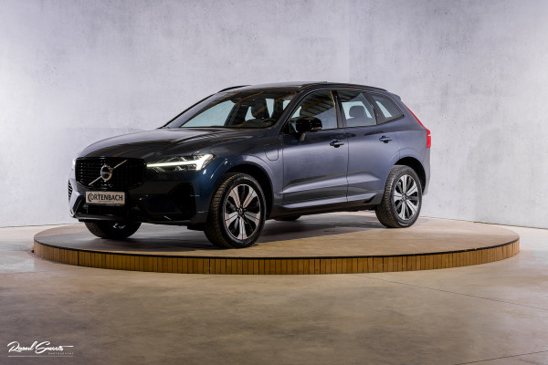 Volvo XC60 2.0 T6 Plug-in hybrid AWD Plus Dark | Panorama dak | Adaptieve cruise | Blis | Memory | Harman Kardon |