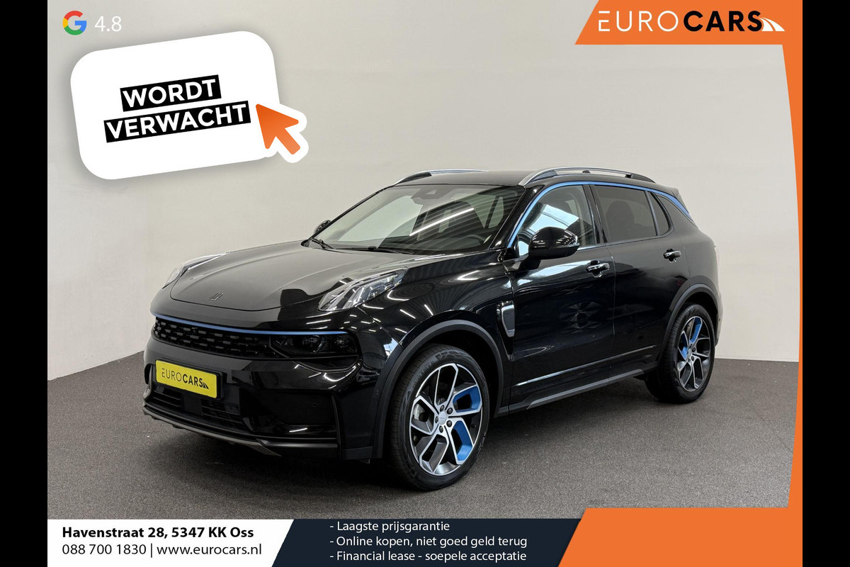 Lynk & Co 01 1.5 Panoramadak Navigatie Apple CarPlay Android Auto Camera Parkeerhulp Adaptive Cruise Control Dodehoekdetectie Stoelverwarming Climate Control Lichtmetalen velgen