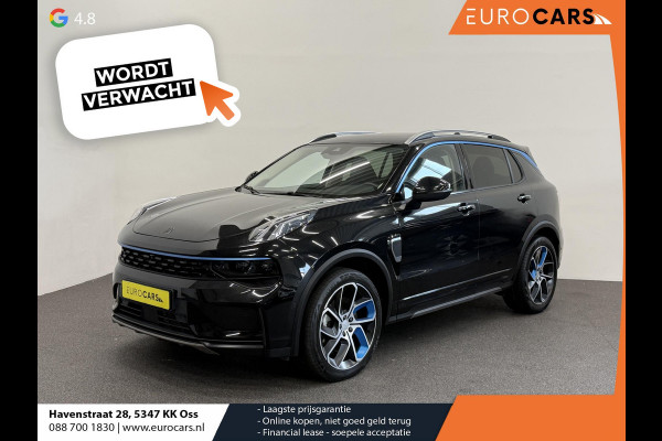 Lynk & Co 01 1.5 Panoramadak Navigatie Apple CarPlay Android Auto Camera Parkeerhulp Adaptive Cruise Control Dodehoekdetectie Stoelverwarming Climate Control Lichtmetalen velgen