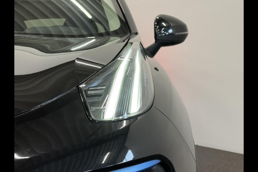 Lynk & Co 01 1.5 Panoramadak Navigatie Apple CarPlay Android Auto Camera Parkeerhulp Adaptive Cruise Control Dodehoekdetectie Stoelverwarming Climate Control Lichtmetalen velgen
