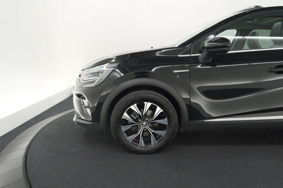 Renault Captur 1.6 E-Tech full hybrid 145 techno | Panoramadak | Camera | Adaptieve Cruise Control | 9.3 Inch Groot Scherm