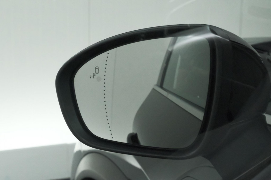 Renault Captur 1.6 E-Tech full hybrid 145 techno | Panoramadak | Camera | Adaptieve Cruise Control | 9.3 Inch Groot Scherm